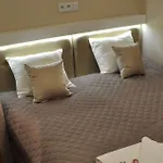 Podwale Apartment *